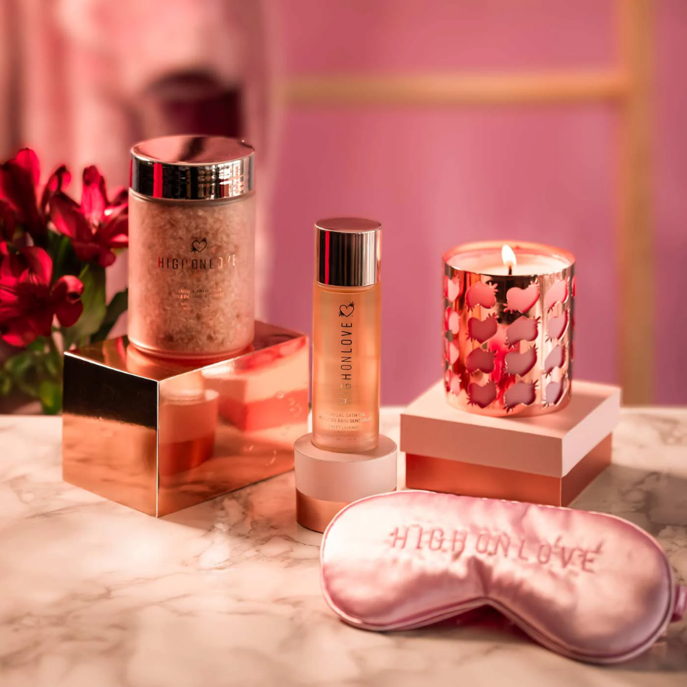HighOnLove Massage Candle - Rose Bud