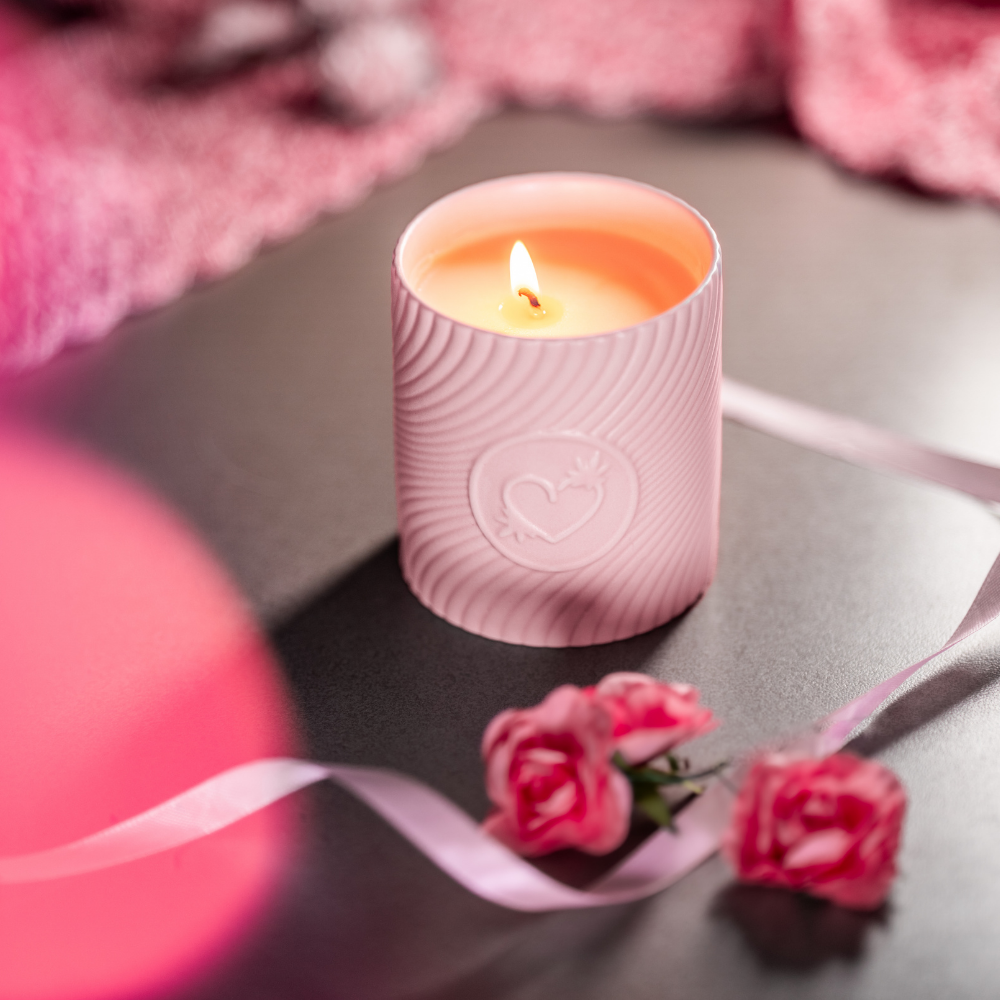 HighOnLove Massage Candle - Pink