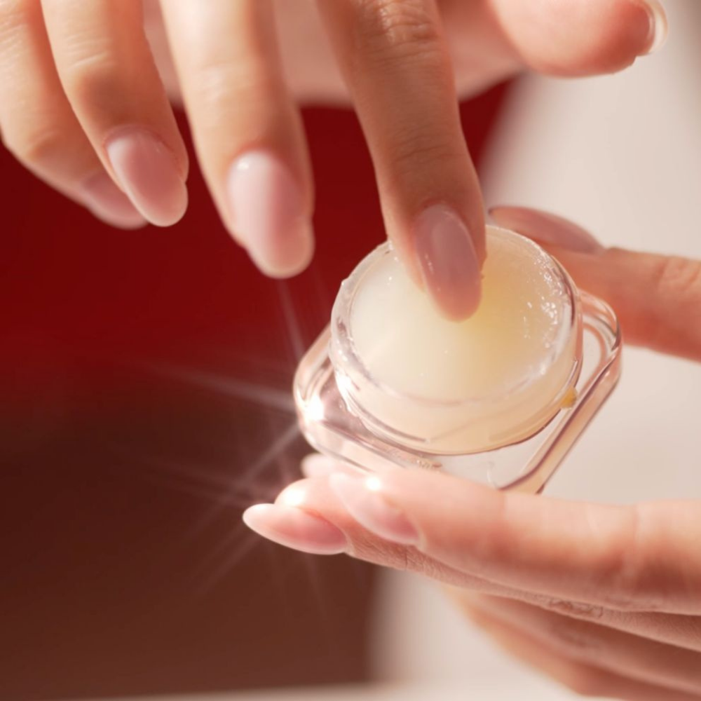 HighOnLove Plumping Lip Balm
