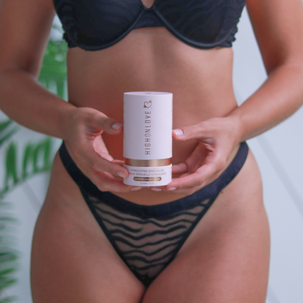 HighOnLove Stimulating Sensual Oil (Elevated)