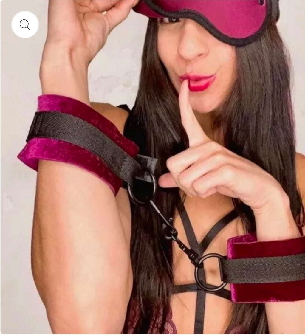 All Inclusive Bondage Set - LAST CHANCE